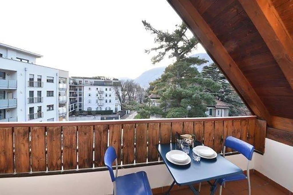 Penthouse In The Centre Apartment Merano Exterior photo